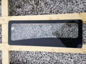 Szyba przednia mała lewa Foton 504 / Left front lower window glass TB600.45L-24