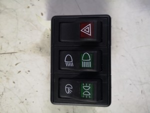 Zestaw 3 przełączników DF / Three rocker switch JK938A