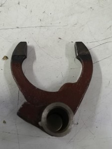 Widełki przesuwne przedniego napędu DF504 / Shift fork 454.42.108