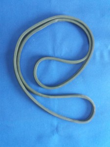 Uszczelka szyby tył Lovol M504 / Rear window seal strip TS04451016108