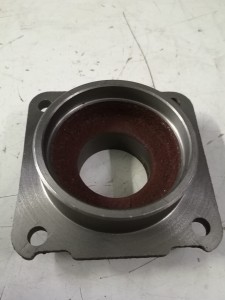 Pokrywa wspornika mostu DF304 / End cover of rear pedestal 304.31.127-1