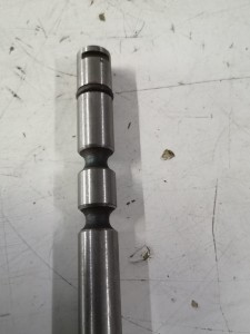 Wodzik przedniego napędu DF504 / Shift fork shaft 454.42.107