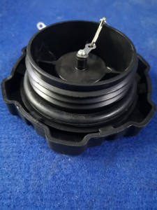 Korek wlewu paliwa Lovol M254 / Fuel tank cap BZF0085-001 