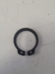 Pierścień zabezpieczający Foton 504 / Blocking ring GBT894.1-20