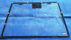 Szyba tylna Foton 504 / Rear window glass TB600.45L-22