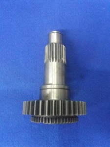 Środkowy wałek skrzyni biegów Foton 824/ Shuttle shift middle shaft TD800A.372F-03