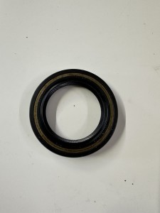 Uszczelniacz zwolnicy Foton 824 / Oil seal 42x62x7