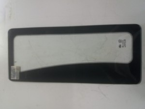 Szyba prawa przednia dolna Foton 504 / Right front lower window glass TBS40B.45u.11