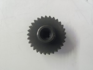 Koło przekazania napędu na pompe hydrauliczną 4 frezy Foton 504/ Gear pump gear 490BT-02010-1