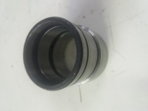 Tulejka pokrywy zwrotnicy Lovol M504 / Sleeve TC02311010042