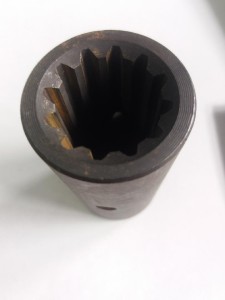 Tulejka przedniego wałka napędowego Foton 504/ Spline bush FT304.42.107