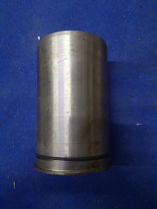 Tuleja podnośnika Dong Feng 504 / Lifter liner 450.55.126