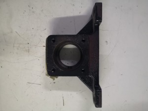Podpora wału środkowa Dong Feng 504 / Middle support shaft 454.36.106