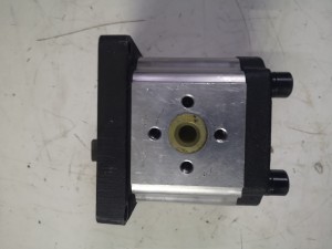 Pompa hydrauliczna na sprzęgiełko Dong Feng / Gear pump CBTt-F314F