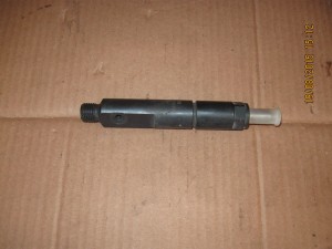 Wtrysk paliwa Foton 824/ Oil injector T832360020