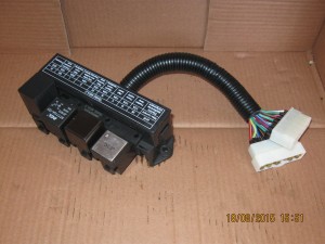 Skrzynka przekaźników Foton 404 III cylindry / Central electrical box TB400.482A.2